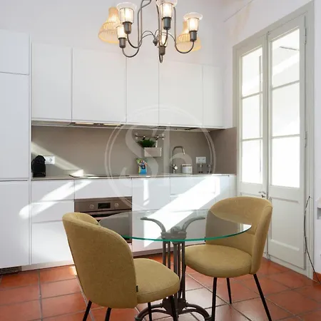 Chic Urban In Eixample * Barcelona