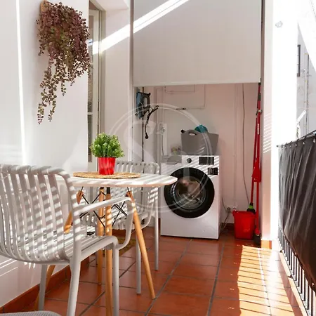 Chic Urban In Eixample