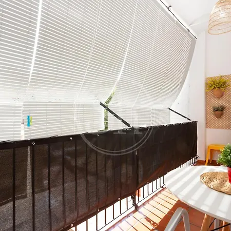Chic Urban In Eixample Barcelona