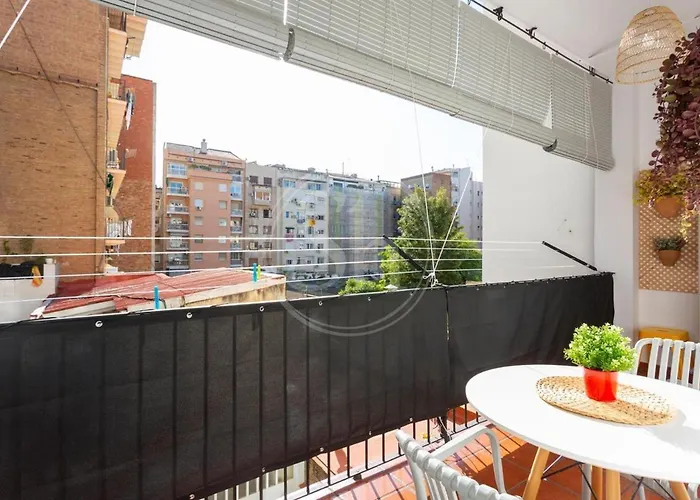 Апартаменты Bonito En L'eixample *
