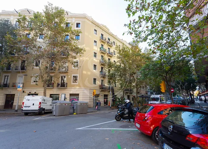 Апартаменты Bonito En L'eixample *