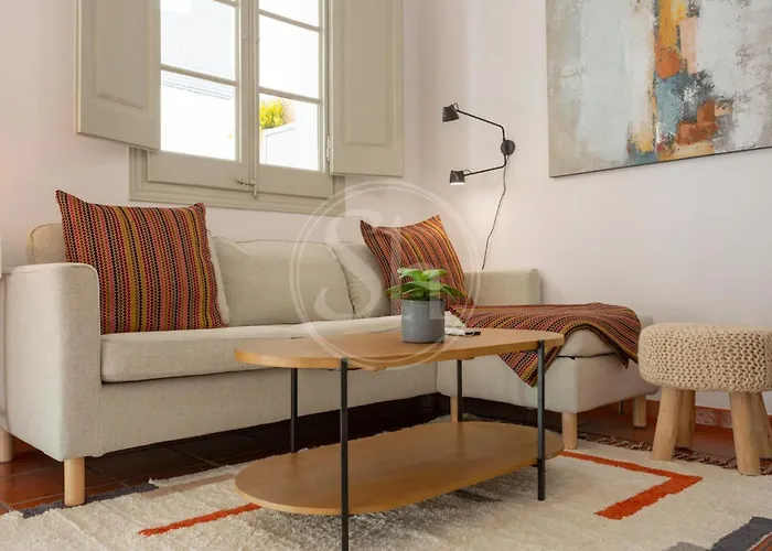 Bonito En L'eixample Apartment